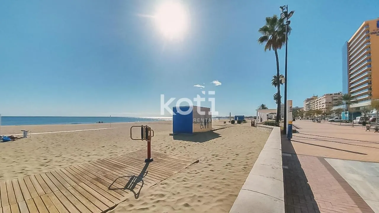 Koti Rentals - Atico Fenix Fuengirola 0*,