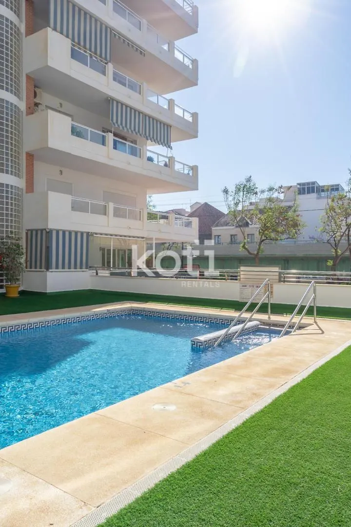 Koti Rentals - Atico Fenix Fuengirola